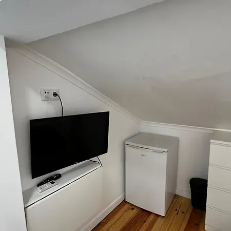 Apartamento Bernardim Ribeiro - 5ª Andar Habitación en casa particular *