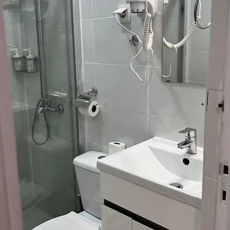 Apartamento Bernardim Ribeiro - 5ª Andar Habitación en casa particular Lisboa