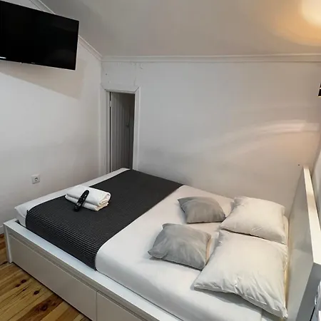 Apartamento Bernardim Ribeiro - 5ª Andar